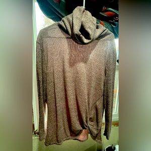 Lightweight Turtleneck